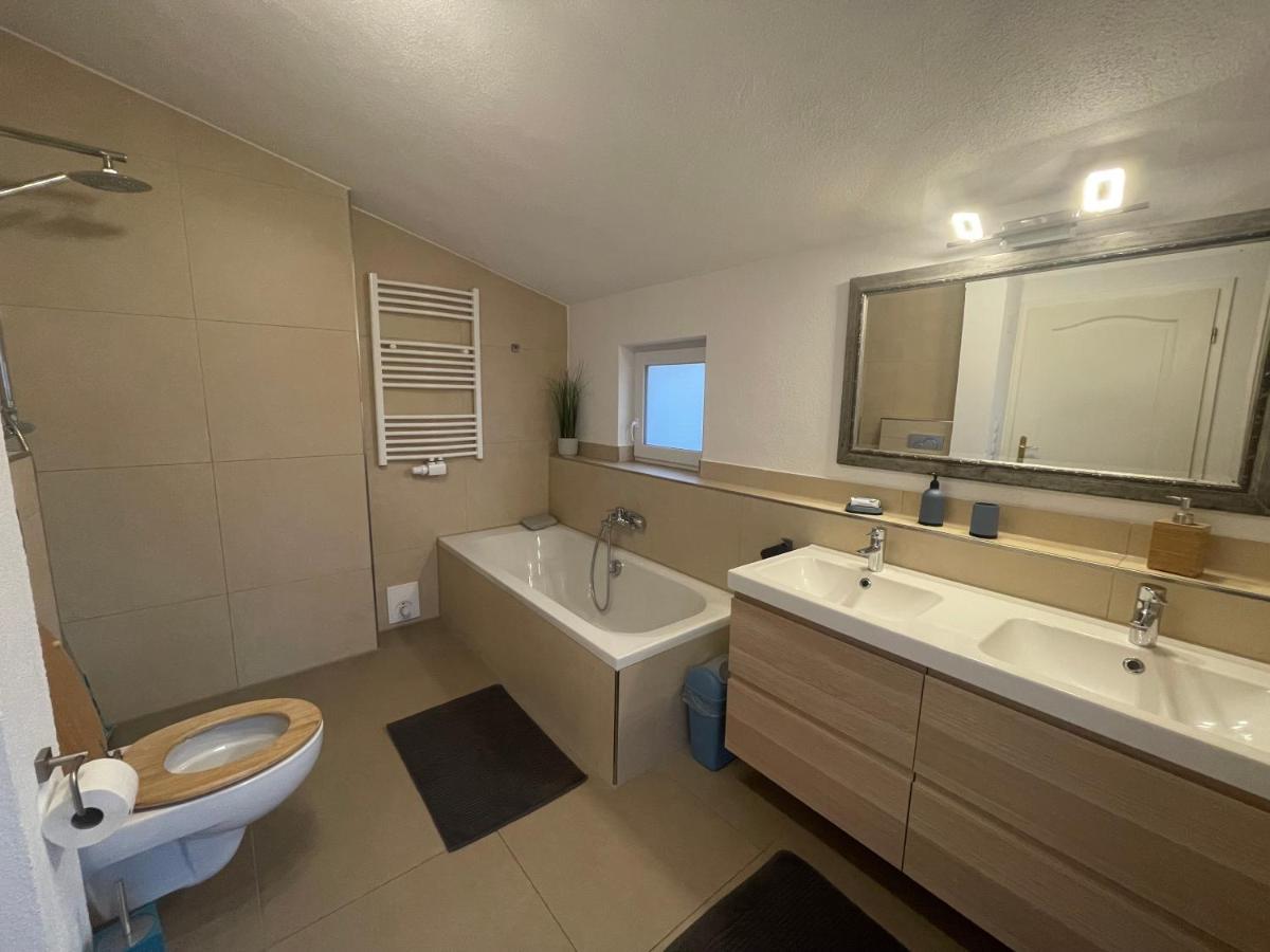 #6 Familienzimmer Mit Gemeinschaftsbad Memmingen Exteriör bild